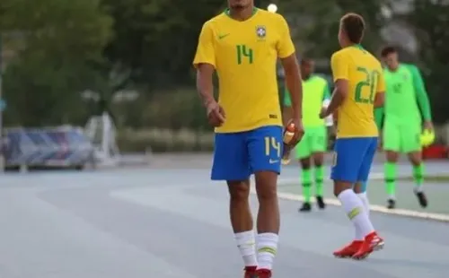Adryelson pode ser negociado pelo Leão. Foto: Fernando Torres/CBF