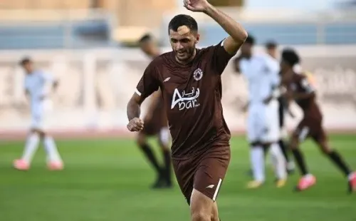 Atacante possui contrato até dezembro. Divulgação/Jabalain