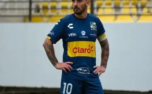 Atacante vira tema no Fogão. Paulina Moraga/Everton