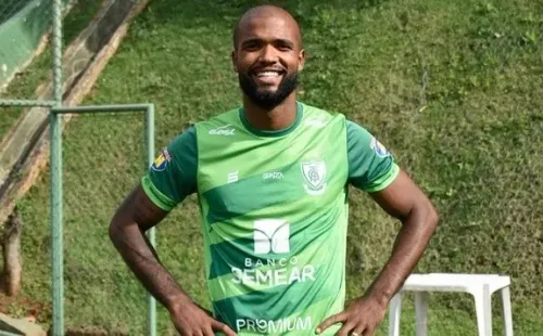 Messias foi um dos grandes pilares do América-MG de Lisca no acesso à Série A (Foto: Divulgação)