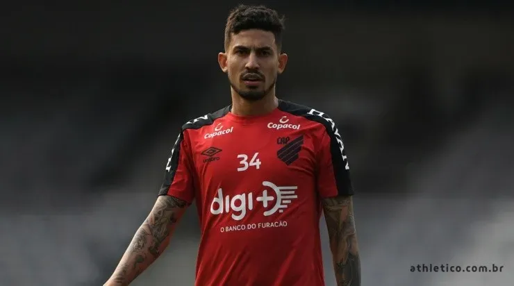 Pedro Henrique comemrou 50 jogos no Athletico Paranaense Foto: Divulgação