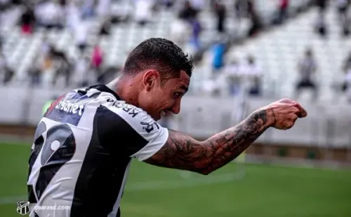 Vina tem 22 gols e 19 assistências na temporada pelo Ceará (Foto: Stephan Eilert/cearasc.com)