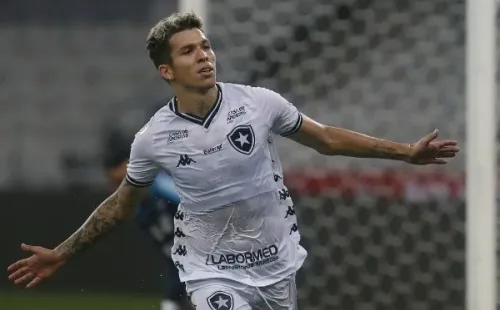 Bruno Nazario pode deixar o Fogão. Foto: Vitor Silva/Botafogo