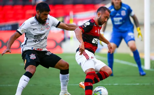 Corinthians x Flamengo pelo Brasileirão 2020. (Foto: Getty Images)