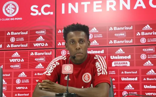 Moisés: Inter se deu bem na troca de laterais feita em 2020 (Foto: Ricardo Duarte/Internacional)