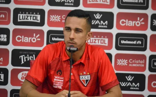 Nicolas está retornando ao Furacão. Foto: Paulo Marcos / Atlético-GO