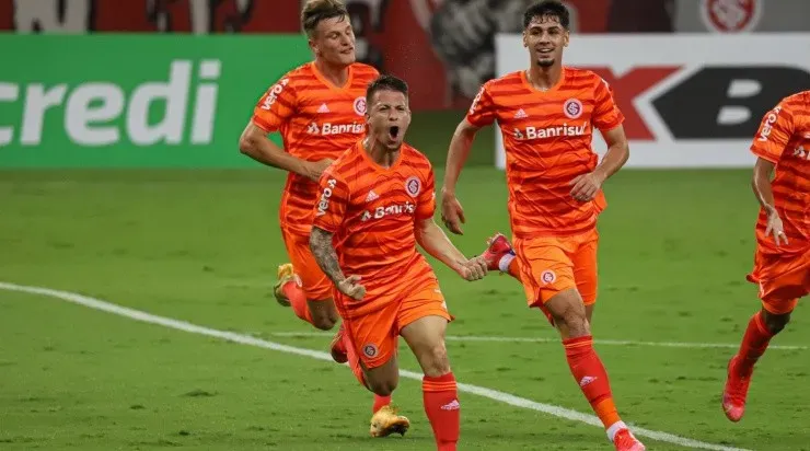 Na estreia, Guilherme Pato fez o gol da vitória (Foto: Maxi Franzoi/AGIF)