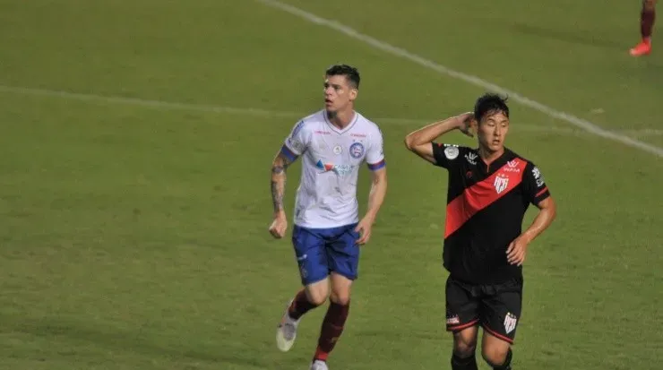 Botafogo sonha com Chico, do Atlético Goianiense. Foto:Jhony Pinho/AGIF