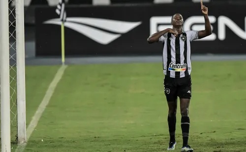 Foto: Thiago Ribeiro/AGIF