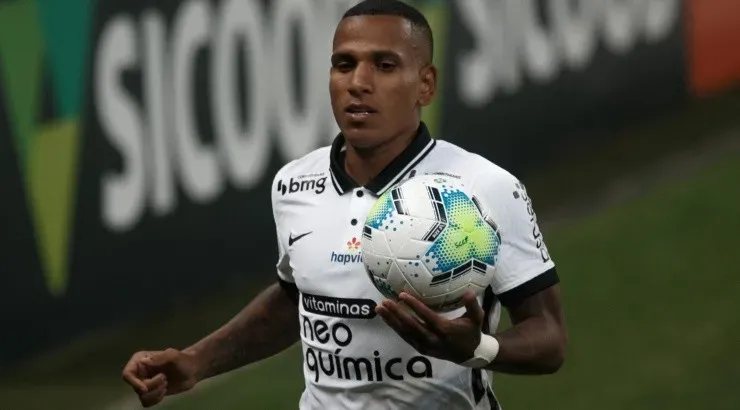 Otero não vem convencendo a Fiel - Foto: Ettore Chiereguini/AGIF.