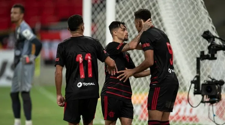 Michael em açaõ pelo Flamengo. Foto:Jorge Rodrigues/AGIF