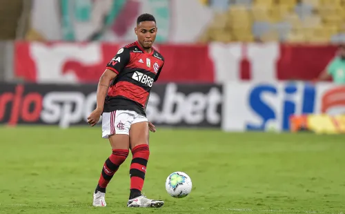 Natan está para ser emprestado ao Red Bull Bragantino para fúria da torcida rubro-negra (Foto:Thiago Ribeiro/AGIF)