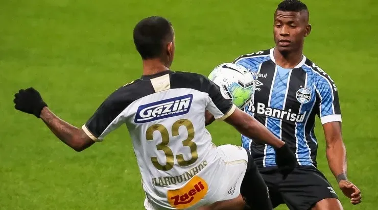 Orejuela: atuou no Grêmio em 2020 (Foto: Pedro H. Tesch/AGIF)