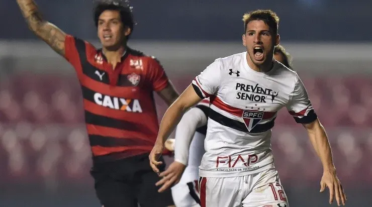 Calleri: deixou saudades nos tricolor (Foto: Mauro Horita/AGIF)
