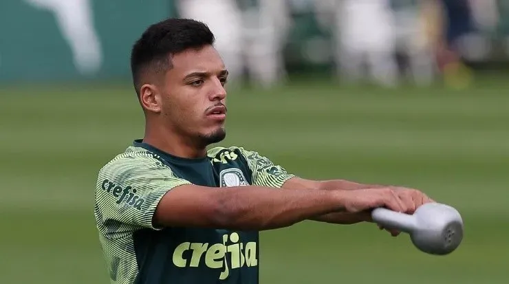 Gabriel Menino é um dos cotados para deixar o Verdão na próxima janela de transferências. Foto: César Greco/Pameiras