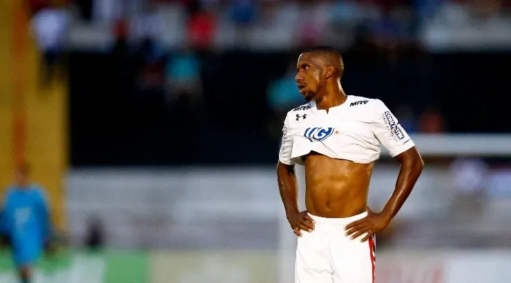 Toró não tem deixado boa impressão - Foto: Thiago Calil/AGIF.