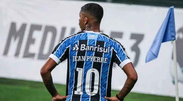 Meia está sem moral no Tricolor - Foto: Fernando Alves/AGIF.