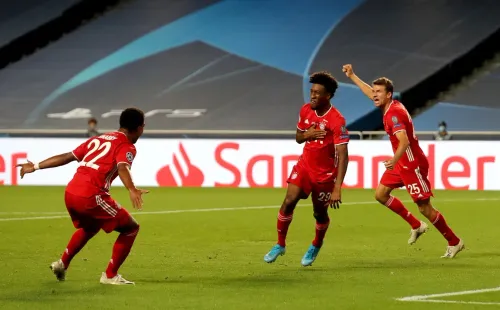 Comemoração de gol do Bayern de Munique contra o PSG. Foto: Getty Images
