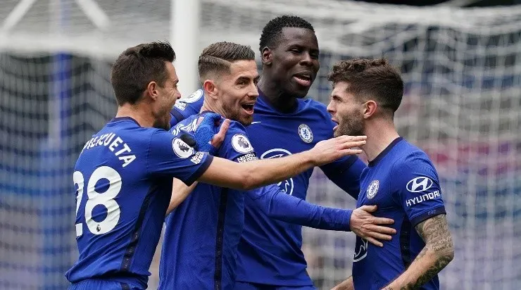Jogadores do Chelsea comemoram gol (Foto: Getty Images)