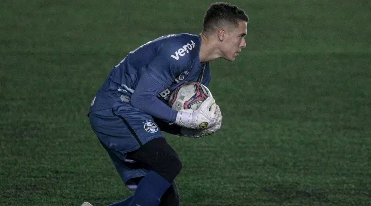 Brenno: vem dando conta do recado no Tricolor (Foto: Fernando Alves/AGIF)