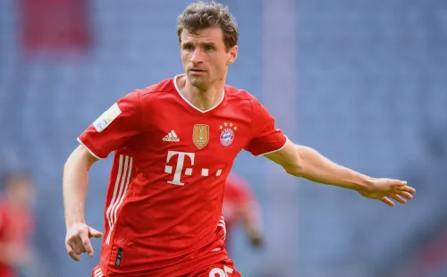 Thomas Müller em campo pelo Bayern. (Foto: Getty Images)