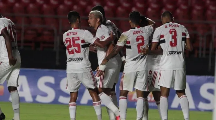 No Morumbi: São Paulo bateu o Red Bull Bragantino com gol contra de Ortiz (Foto: Rubens Chiri / saopaulofc.net)