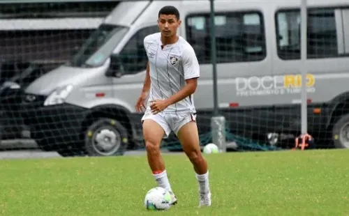 André virou manchete nesta 2ª no Fluminense e precisou se manifestar na web (FOTO: MAILSON SANTANA/FLUMINENSE FC)