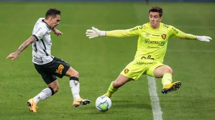 Mosquito deve ser titular na estreia - Foto: Marcello Zambrana/AGIF.