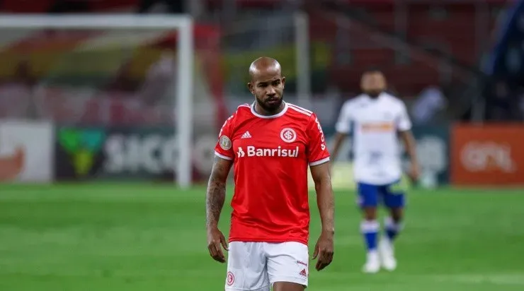 Patrick: luta para retomar a boa fase no Colorado (Foto: Fernando Alves/AGIF)
