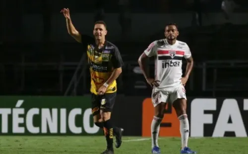 Novorizontino em partida contra o São Paulo. Foto: AGIF