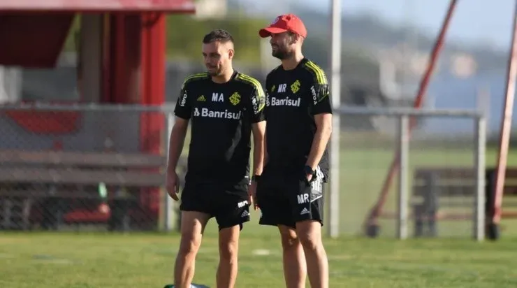 Ramírez: técnico espanhol irá rodar o elenco no Gauchão