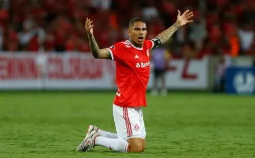 Guerrero: fora de jogo importante pela Libertadores (Foto: Ricardo Duarte/Inter)