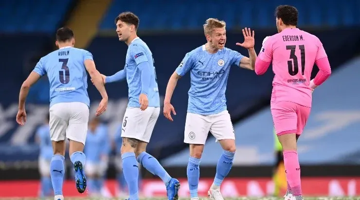 Comemoração dos jogadores do Manchester City (Foto: Getty Images)