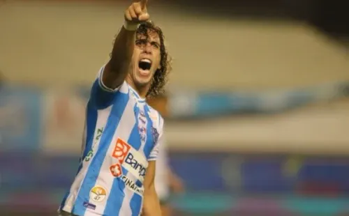 Aos 31 anos, Nicolas, do Paysandu, tem sondagem forte do Vasco para a Série B (Foto: Fernando Torres/AGIF)