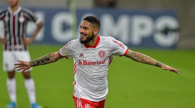 Guerrero: segue no Colorado (Foto: Thiago Ribeiro/AGIF)