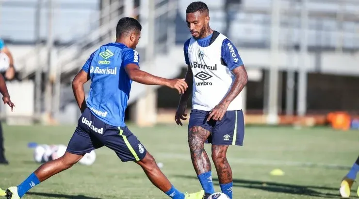 Paulo Miranda não deve permanecer no Imortal - Foto: Lucas Uebel/Flickr Oficial do Grêmio/Divulgação.