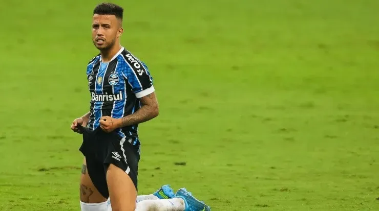 MH fica fora por algumas semanas - Foto: Pedro H. Tesch/AGIF.