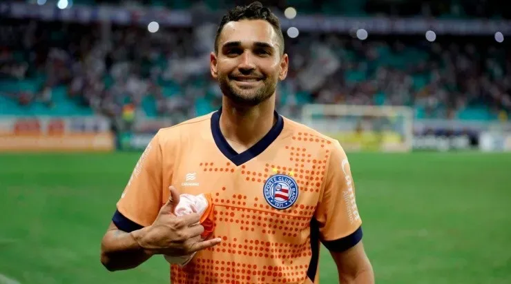 Gilberto: futuro indefinido (Foto: Felipe Oliveira / EC Bahia / Divulgação)