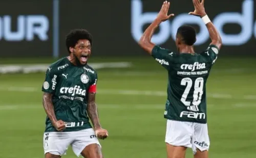 Comemoração de Luiz Adriano, do Palmeiras. Foto: Getty Images