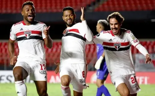 São Paulo comemorando gol no Morumbi, pela Libertadores. (Foto: Getty Images)