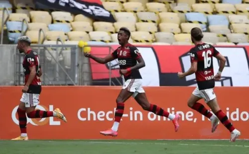 Jogadores do Flamengo comemoram gol. Foto: Getty Images