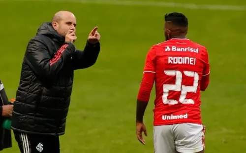 Ramírez sofre muita pressão de torcida do Inter nas redes sociais (Foto: Silvio Avila/Getty Images Brasil)