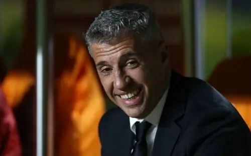 Crespo caiu rapidamente nas graças da torcida do São Paulo (Foto: Alexandre Schneider/Getty Images Brazil)