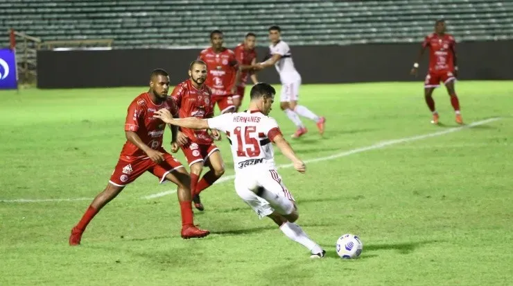 O 4 de Julho venceu a partida de ida por 3 a 2 (Foto: Marcelo Cardoso/AGIF)