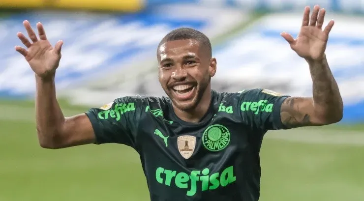 Puma vai continuar estampando a marca no uniforme do Verdão - Foto: Marcello Zambrana/AGIF.