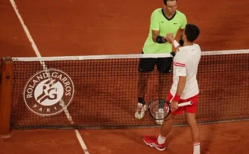 Novak Djokovic derrota Rafael Nadal e está na final de Roland Garros. (Foto: Getty Images)