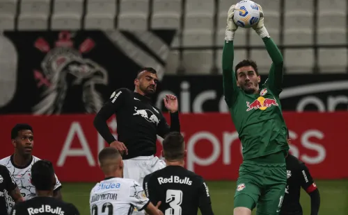 Corinthians x RB Bragantino em campo pela última rodada do Brasileirão. (Foto: Ettore Chiereguini/AGIF)