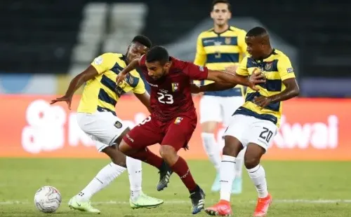 Seleção da Venezuela em campo contra o Equador. (Foto: Getty Images)