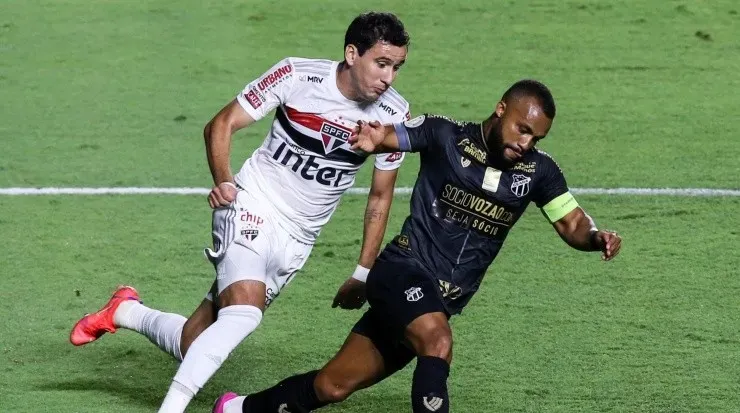 São Paulo e Ceará, em campo pelo Brasileirão de 2020 (Foto: Getty Images)