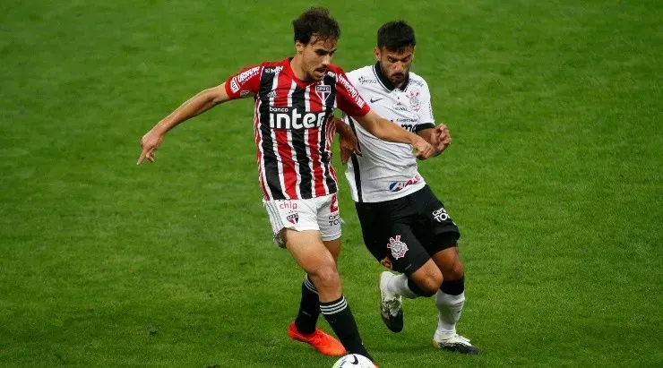 Corinthians e São Paulo, em campo pelo Brasileirão de 2020 (Foto: Getty Images)